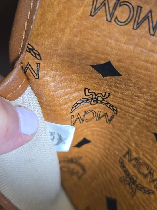 MCM Cognac Visetos Monogram Tote Bag Large Leather Shoulder Bag EUC - Picture 4 of 12